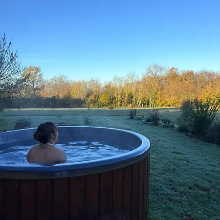 Insolite: Le Kota Du Lutin Many Alpstuga *